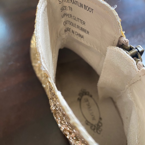 Joyfolie Kaitlin Gold Glitter Ankle Boots 8T - Picture 5 of 7